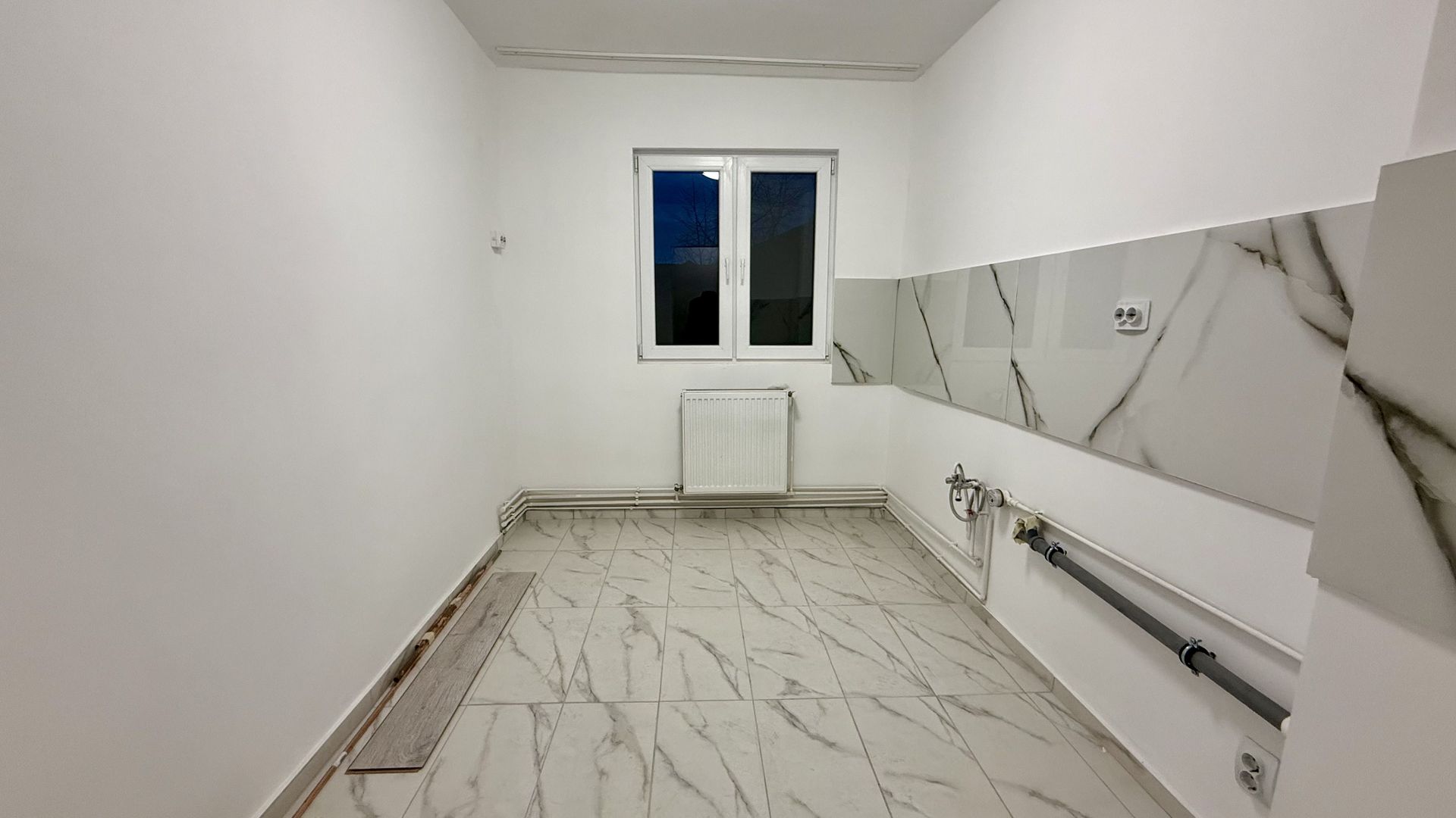 COMISION 0% | Apartament 2 Camere | Etaj 4 din 5 Renovat | Dambovita - Poză 7
