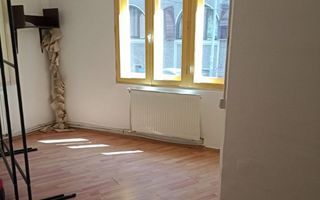 4 camere in vila | Cismigiu | terasa 10 mp + 2 boxe - Poză 7