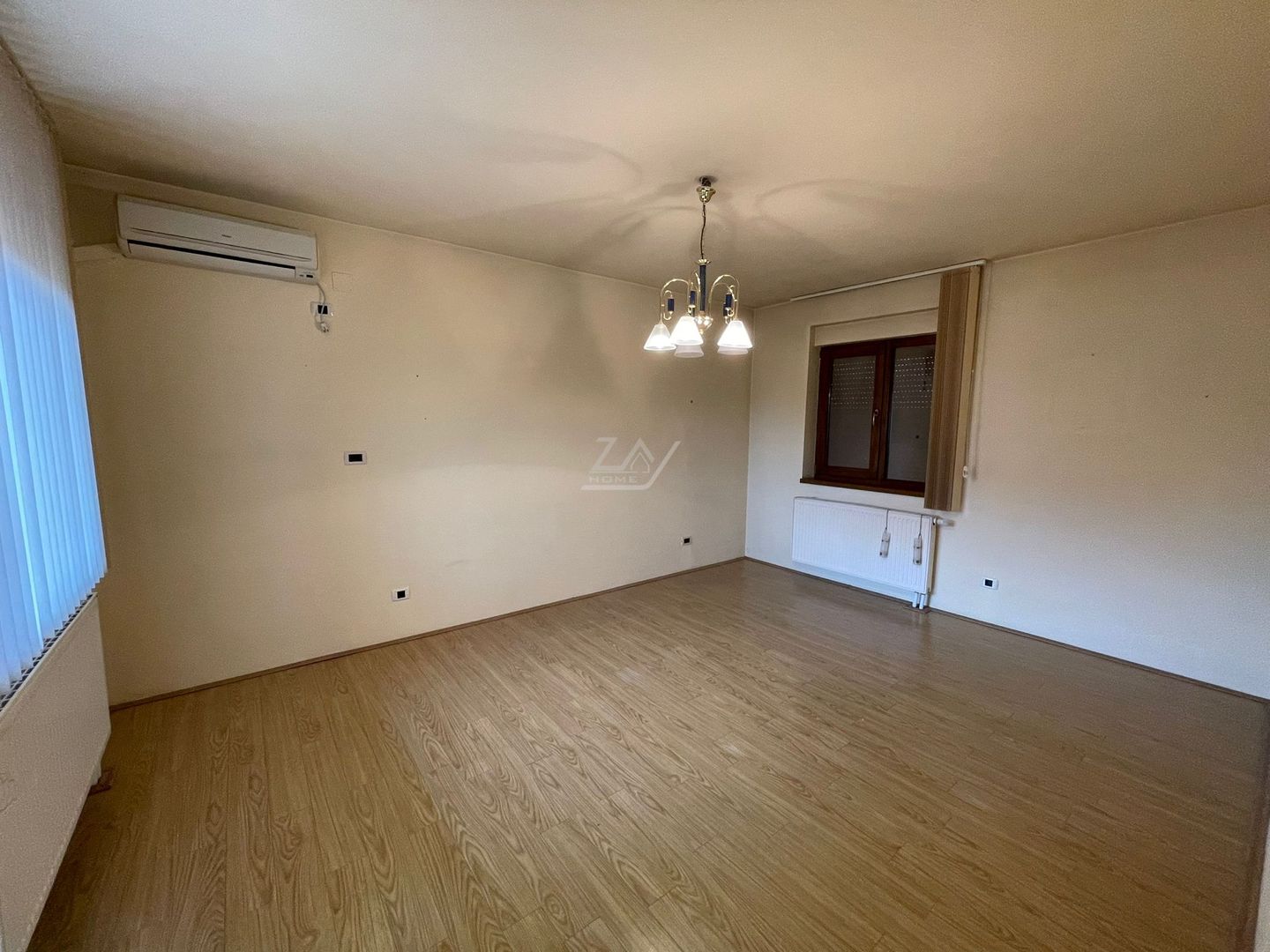 Casa individuala deosebita in zona Girocului - pozitie excelenta. Garaj dublu. - Poză 15