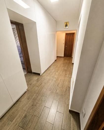 Vânzare 3 Camere 80 mp Bd. Mircea Vodă (Camera de Comerț) Centrala Bloc Monolit - Poză 4