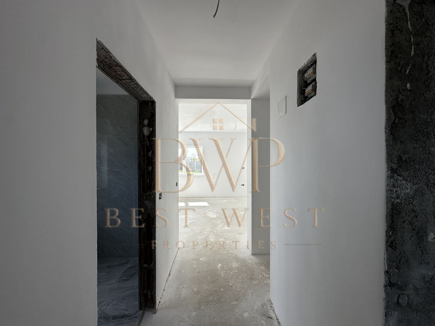 Duplex. Mosnita noua, 2 intrări in curte, 4 camere - Poză 2