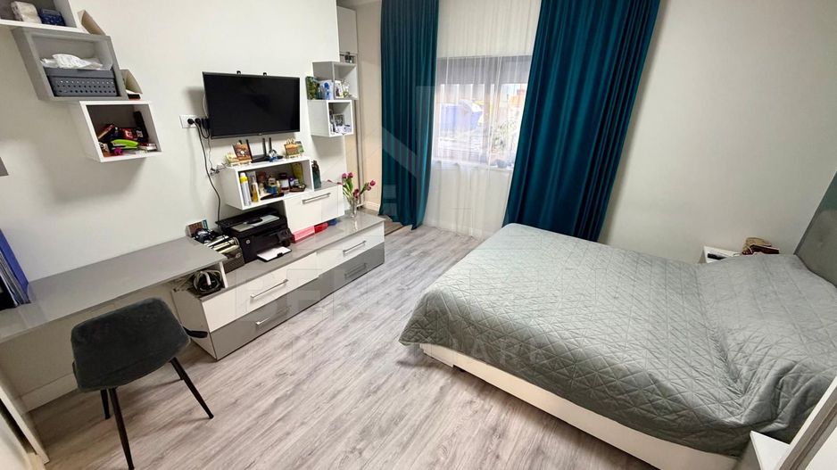 Apartament decomandat deosebit 3 camere 2 bai bloc 2020 cu parcare - Poză 11
