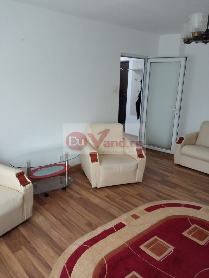 De inchiriat apartament cu 3 camere ICF, langa Scoala nr. 12, parter, 500 E - Poză 10