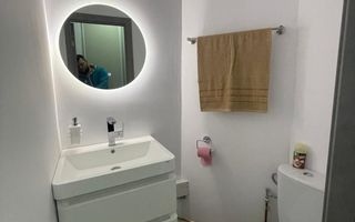 Etaj intermediar. Renovat. Mobilat si utilat - Poză 8
