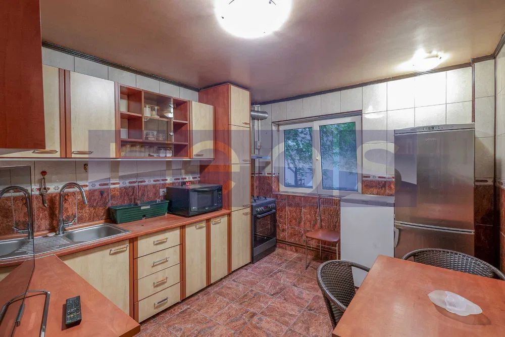 VANZARE APARTAMENT 2 CAMERE BLOC 1982 DRISTOR 55MP DECOMANDAT - Poză 4