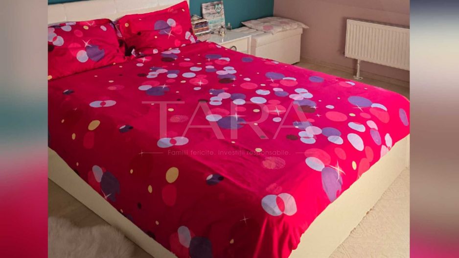 Apartament cu 2 camere decomandate, pod înalt, zonă liniștită. - Poză 3