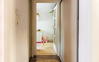 Girocului | 3 camere | Decomandat | Balcon | 2 băi | Centrală proprie - Poză 7