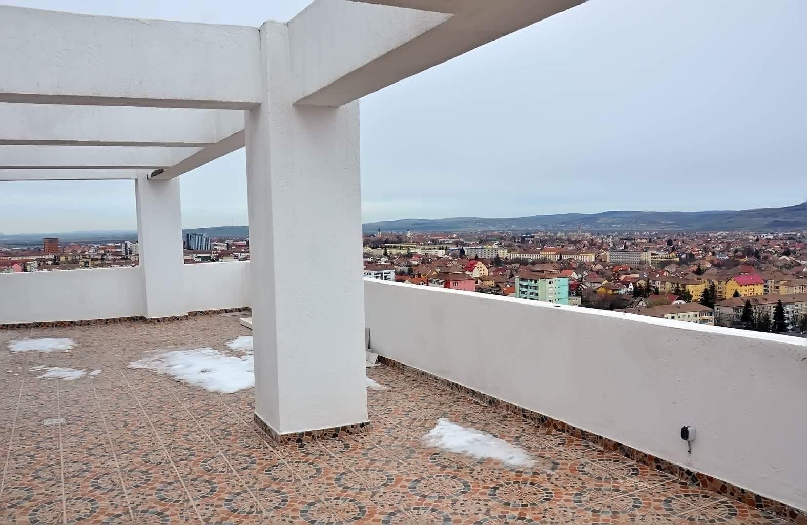 Penthouse la cheie in Sibiu, 3 camere,  priveliste panoramica - Poză 15