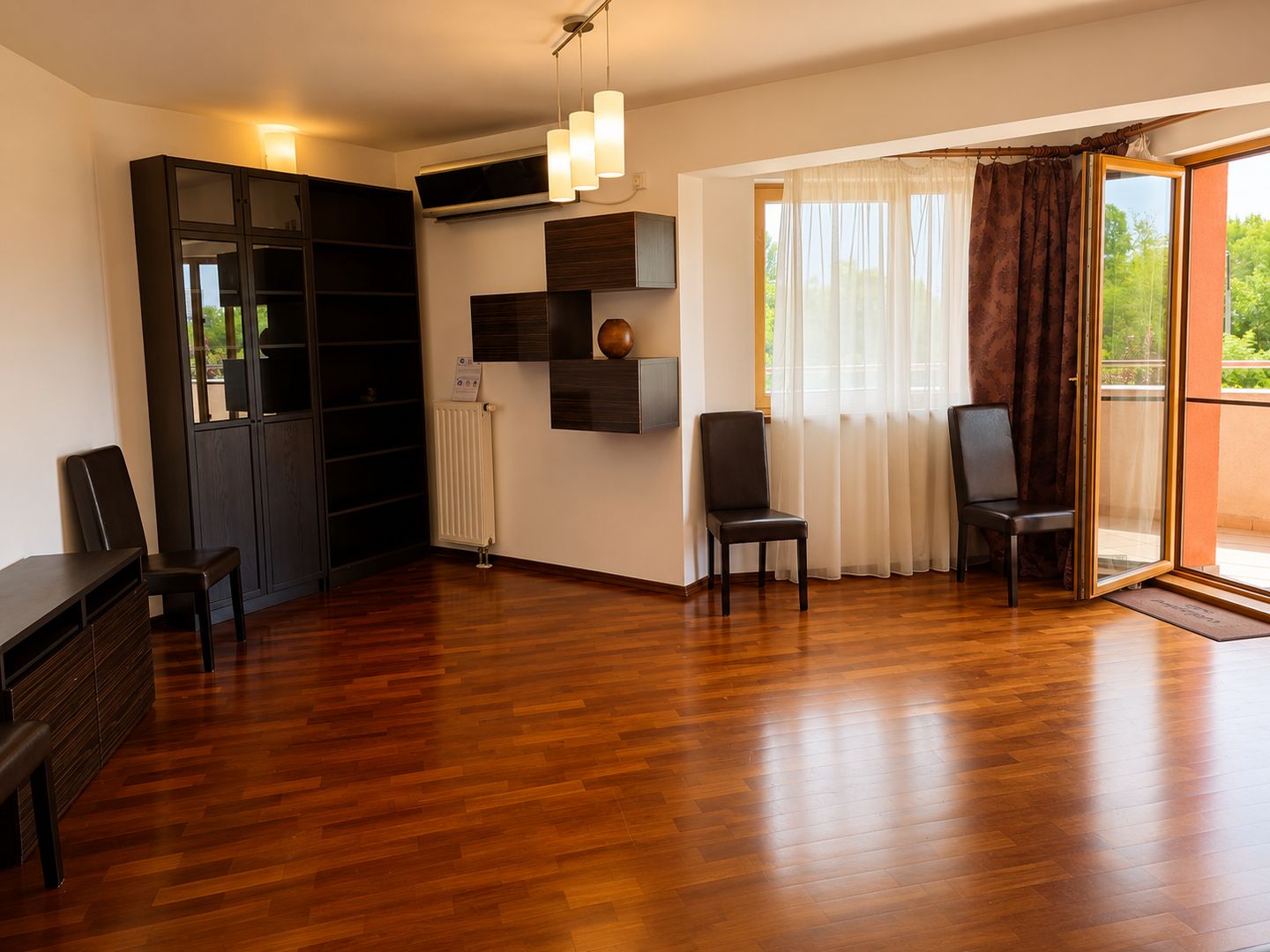 Vanzare 3 Camere 92 mp+ Balcon 12mp|3 Băi|Parcare |Monte Carlo Palace - Poză 2