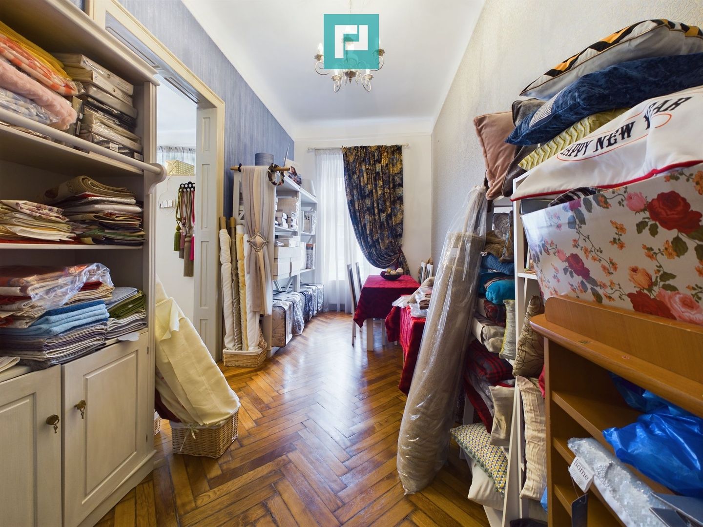 Apartament cu 3 camere,  zona ultracentrală - Poză 7