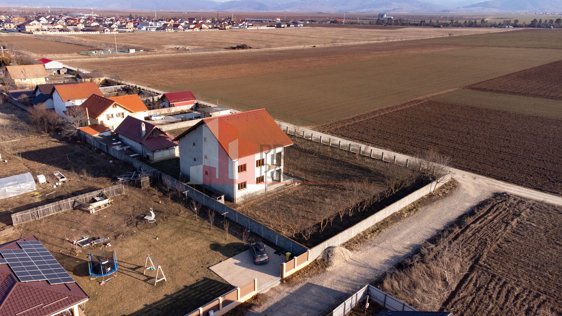 Casa cu teren 1500 mp in Harman - Poză 15