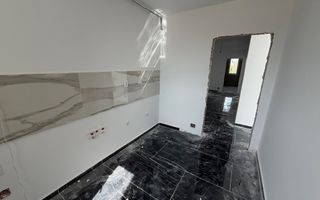 Etaj 1. Spatios. Decomandat. Bloc NOU - Poză 4