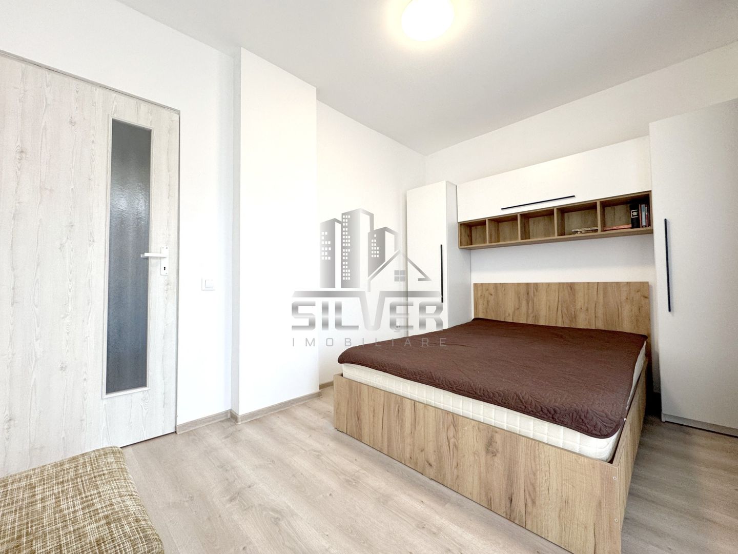 Apartament cu 2 camere/parcare/disponibil imediat. - Poză 5