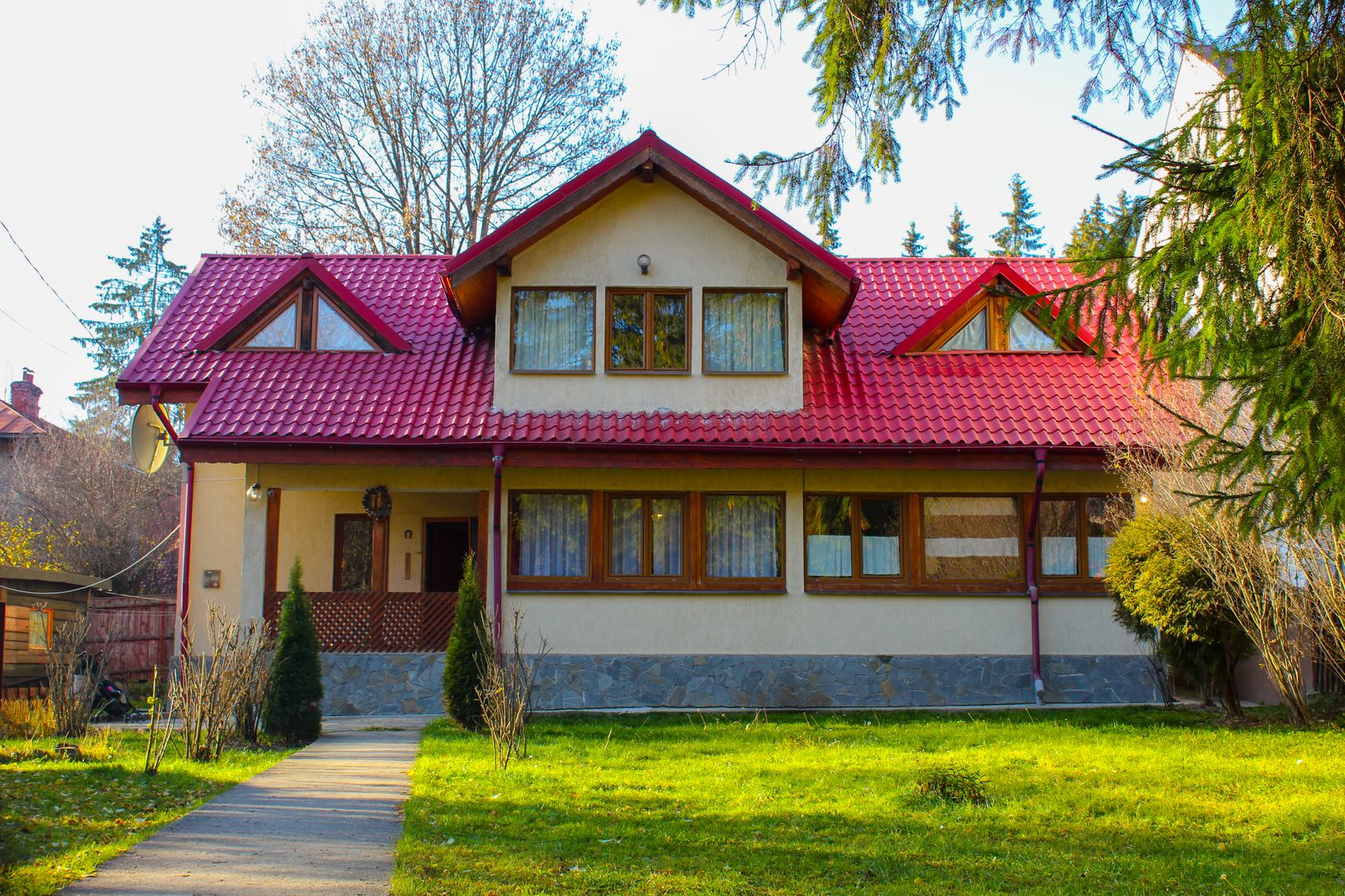 Vila/Pensiune cocheta la munte | Predeal, langa Partia Ski Clabucet - Poză 1