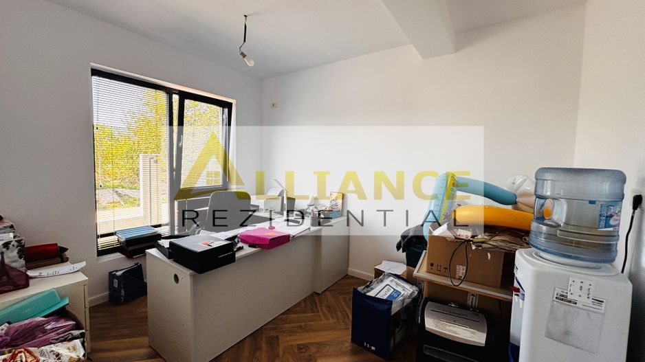 Casa  individuala cu piscina incalzita  5 camere 120 mp utili 280 - Poză 11