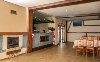 Pensiune, teren 4.460 mp, Hidișelul de Jos, Bihor. 685.000 Euro (neg). - Poză 16