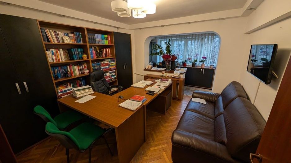 Vanzare Apartament 3 Camere Unirii - Sfanta Vineri - Poză 2