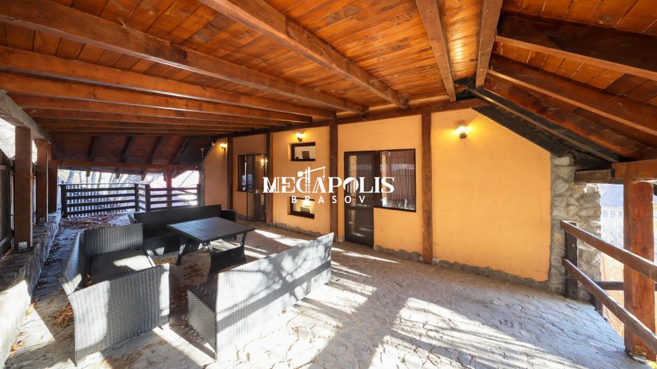 Pensiune/Vilă de vânzare în Bran | 8 camere | 180 mp - Poză 49