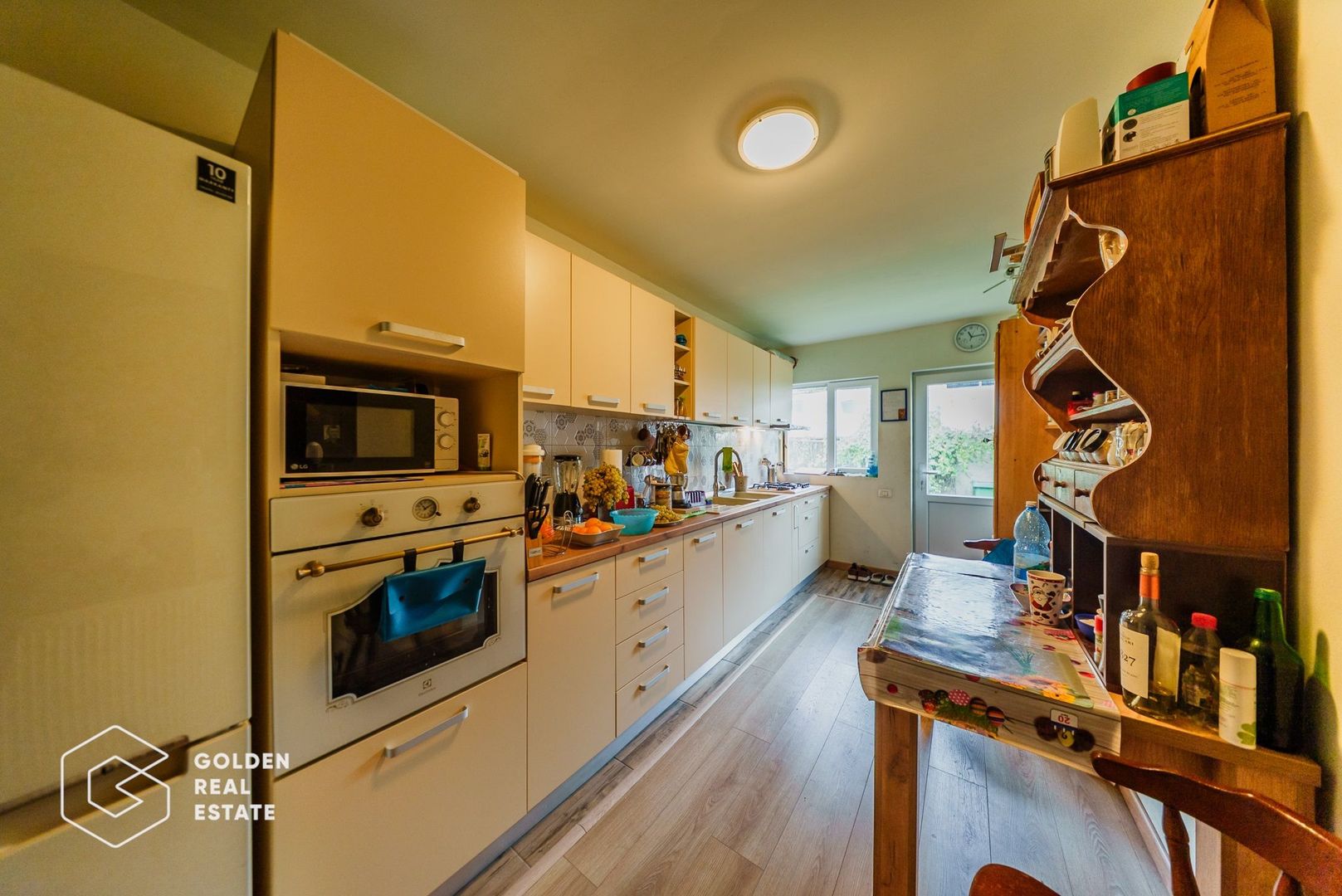 Proprietate in zona Centrala, complet amenajata, comision 0% - Poză 17