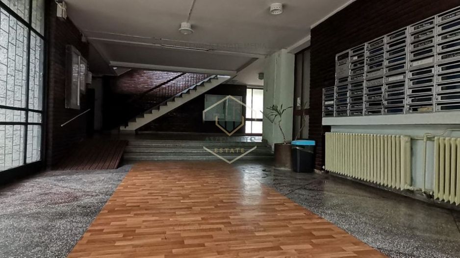 Inchiriere garsoniera semidecomandata, Piata Muncii - Poză 19