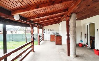 Casa cu 4 camere garaj si curte de 500 mp in Nojorid - Poză 12