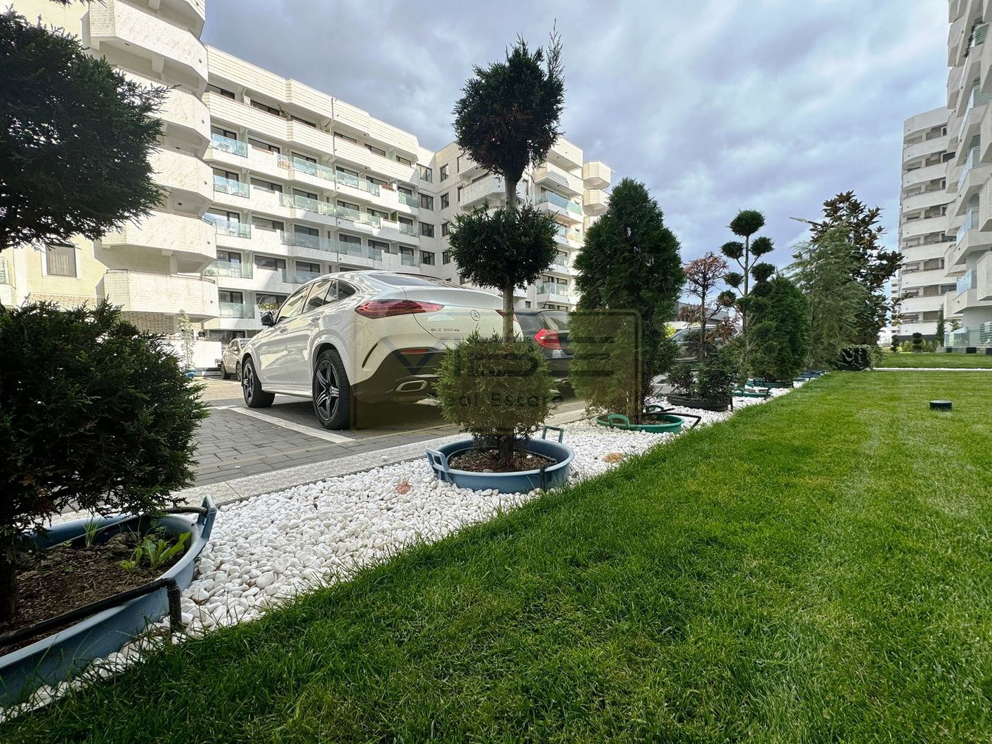 Apartament 2 camere decomandat Copou Royal Town - Poză 24