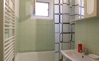 Cf 1, centrala proprie, balcon, intr-o zona linistita din Complex-ul Studentesc. - Poză 12