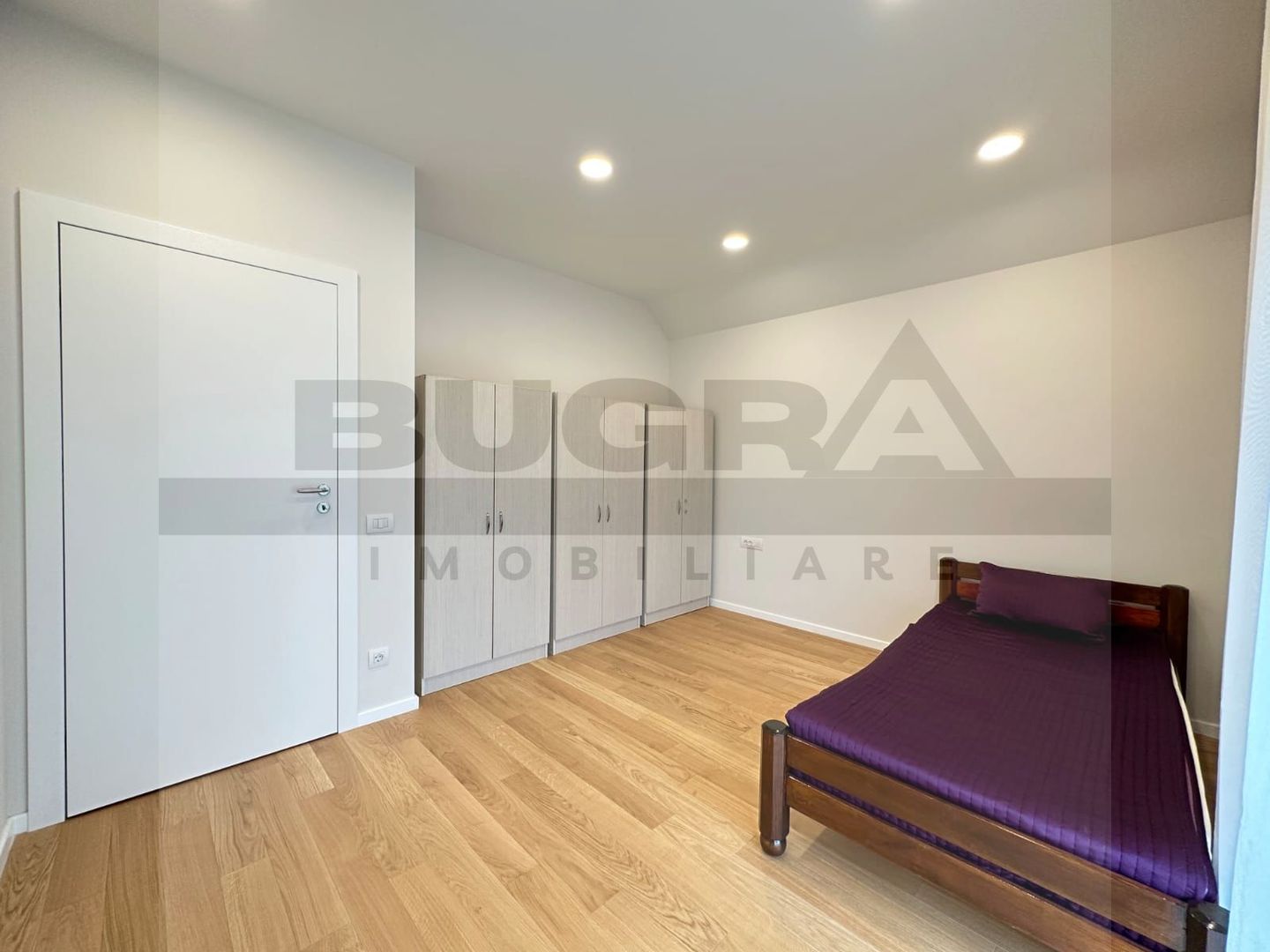 Duplex de 4 camere, 107mp utili, 303mp, zona Exclusivista - Poză 8