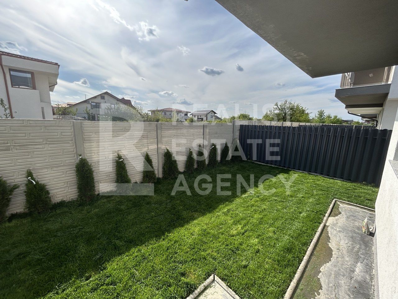 Prima închiriere, vila Otopeni, teren - 255 mp, 2 locuri de parcare - Poză 4