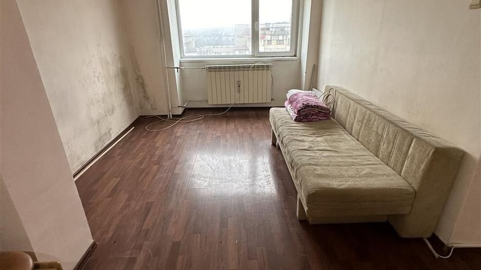 Apartament 3 camere tip U Dacia - Poză 2