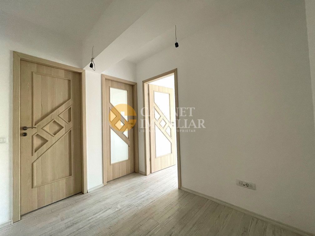 Etaj 3 Apartament 3 Camere Decomandat Belvedere Pizza-Nico Nicolina - Poză 1