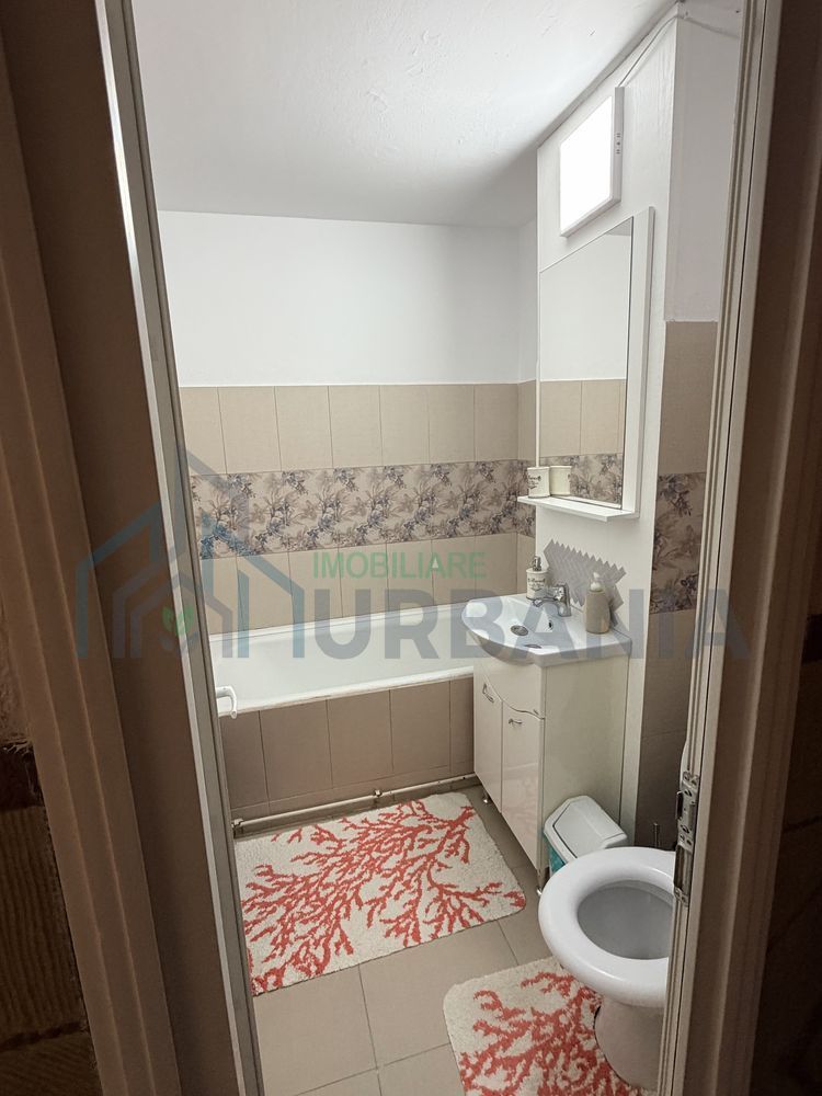 Apartament 3 camere decomandat de închiriat, Iași - renovat, mobilat, etaj 1/4 - Poză 5