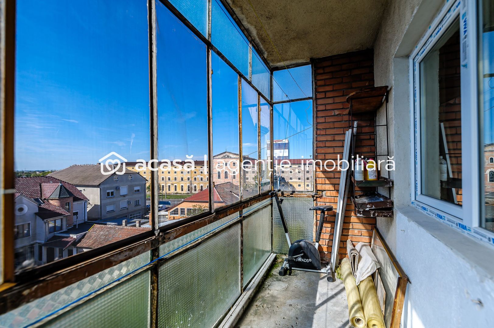 VANDUT! Apartament spatios - 2 camere – 76 mp - Vlaicu, Arad - Poză 8