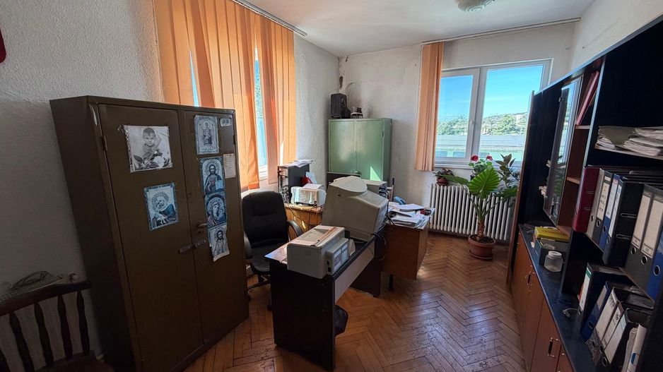 Spatiu de birouri I Bulevardul Muncii I Finisat I 55 mp - Poză 7