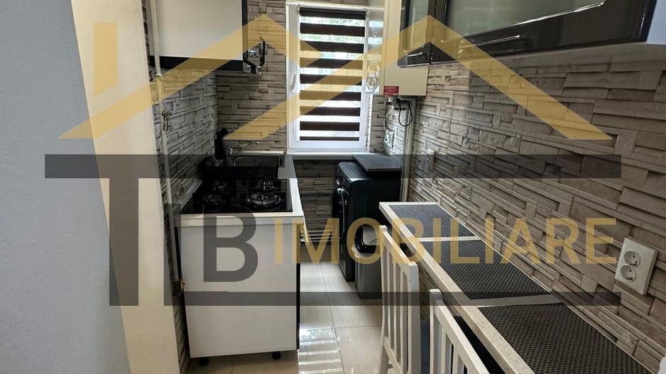 Apartament de 3 camere, 55mp, Zona Strazii Bulevardul 1848 - Poză 9