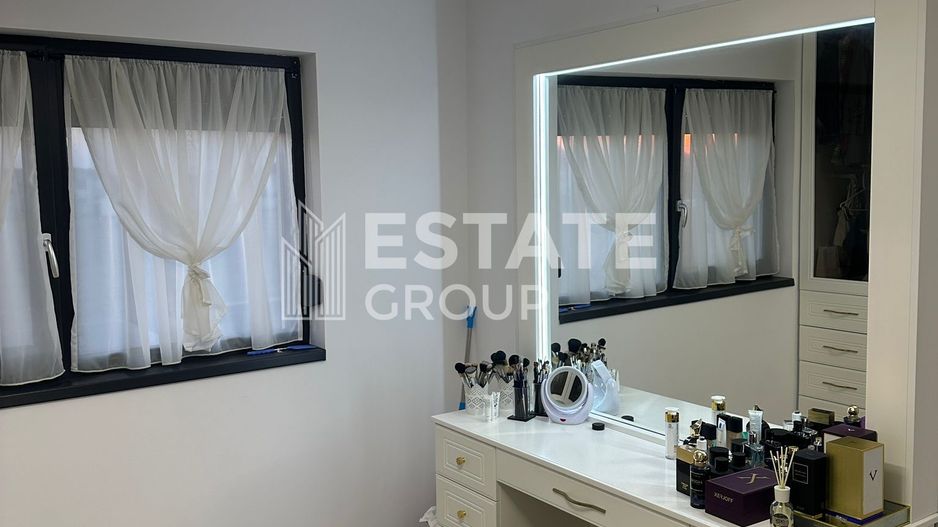 Duplex cu 5 camere in Dumbravita - Poză 12