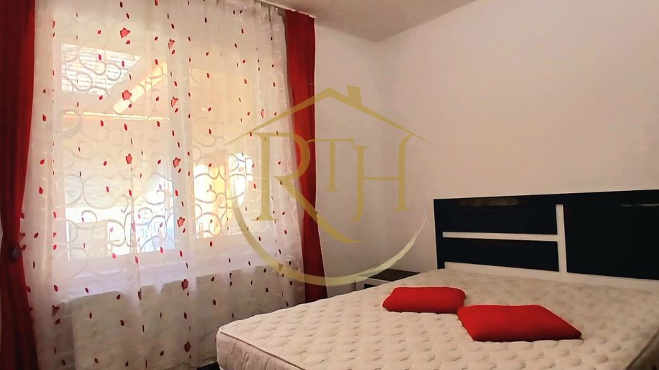 Oferim spre vanzare un Apartament la curte comuna, in zona Odobescu. - Poză 2