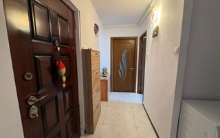 Sacele 2 Camere Decomandat - Poză 10