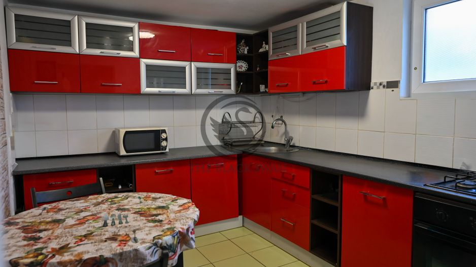 Casa de vanzare | 1.048 Mp teren | Romanesti - Poză 15
