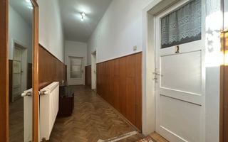 Apartament in casa spațios la doar 5-7 minute de Centrul Istoric - Poză 17