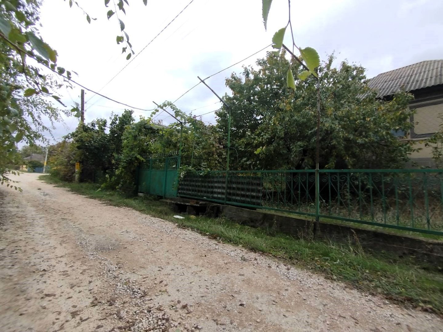 Casă cu 3 camere + bucătărie de vară, Anenii Noi - Poză 4