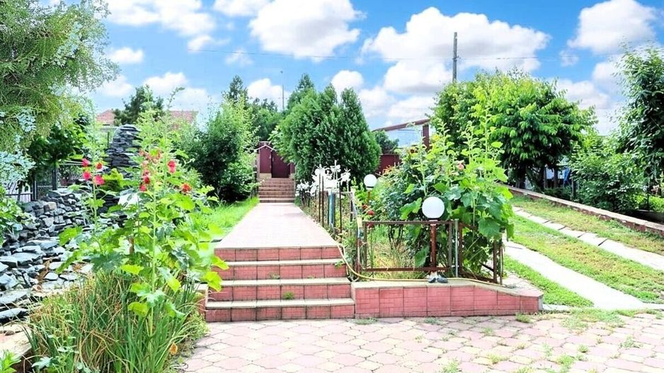 Ovidiu - Str. Nationala, Vila P+1E, teren 1094 mp, vedere la lac! - Poză 4