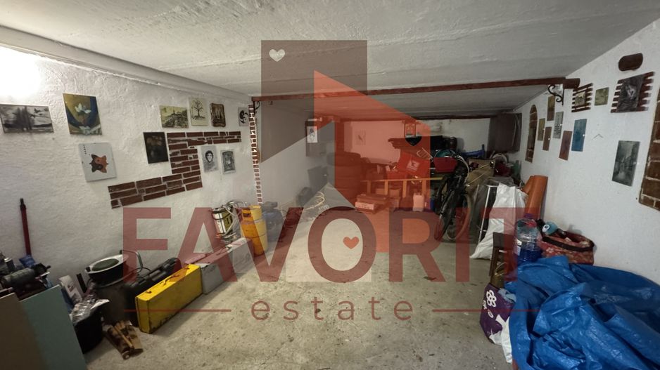 Etaj 2. La 400 m de Opera. Disponibil imediat. Centrala proprie - Poză 14