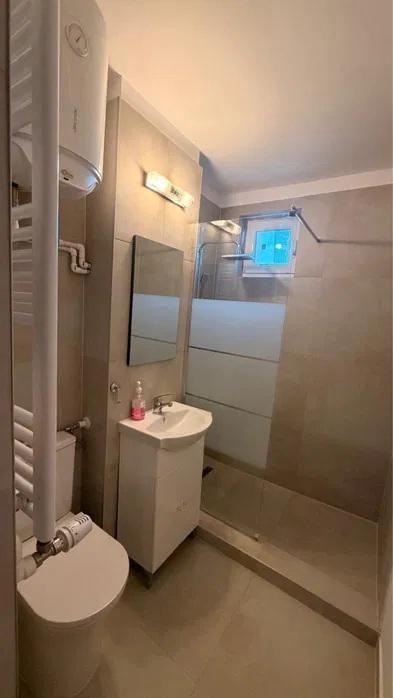 AP. 2 CAMERE- APARATORII PATRIEI, PARCARE INCLUSA, METROU, BOILER - Poză 6