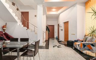 Vila pozitie excelenta | Piata Muncii - Poză 2