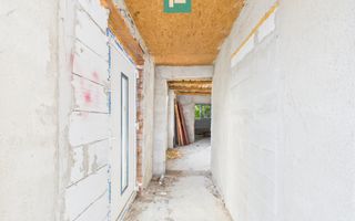 Casă cu 3 camere, in localitatea Bocsig, Arad - Poză 1