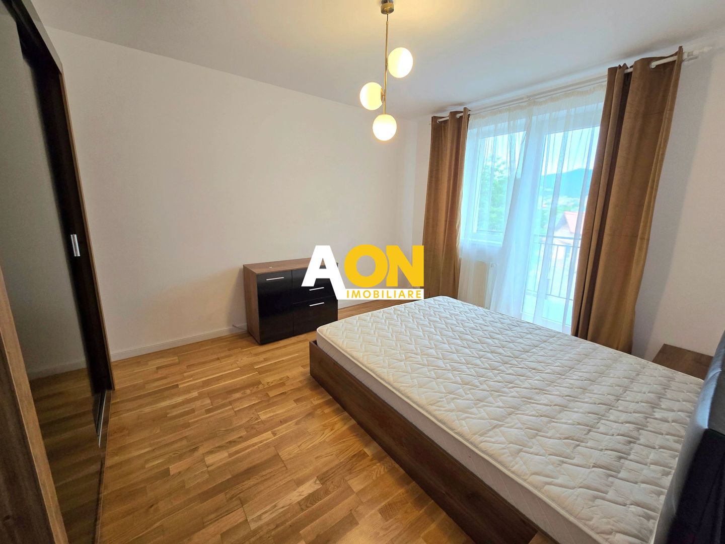 Apartament cu 2 Camere, Decomandat, Complet Mobilat, Zona Cetate - Poză 6