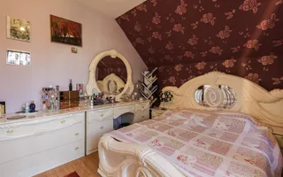 Casa cu salcie - refugiul tău boem, lângă oraș, pe un teren de 1800 mp - Poză 27