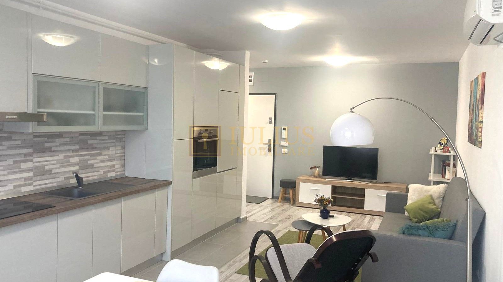 2 camere, City of Mara, loc de parcare - Poză 1