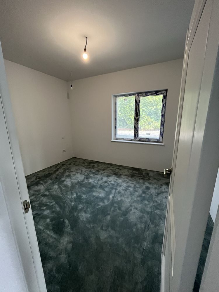 Vand casa in Bucium cu vedere la oras - Poză 5